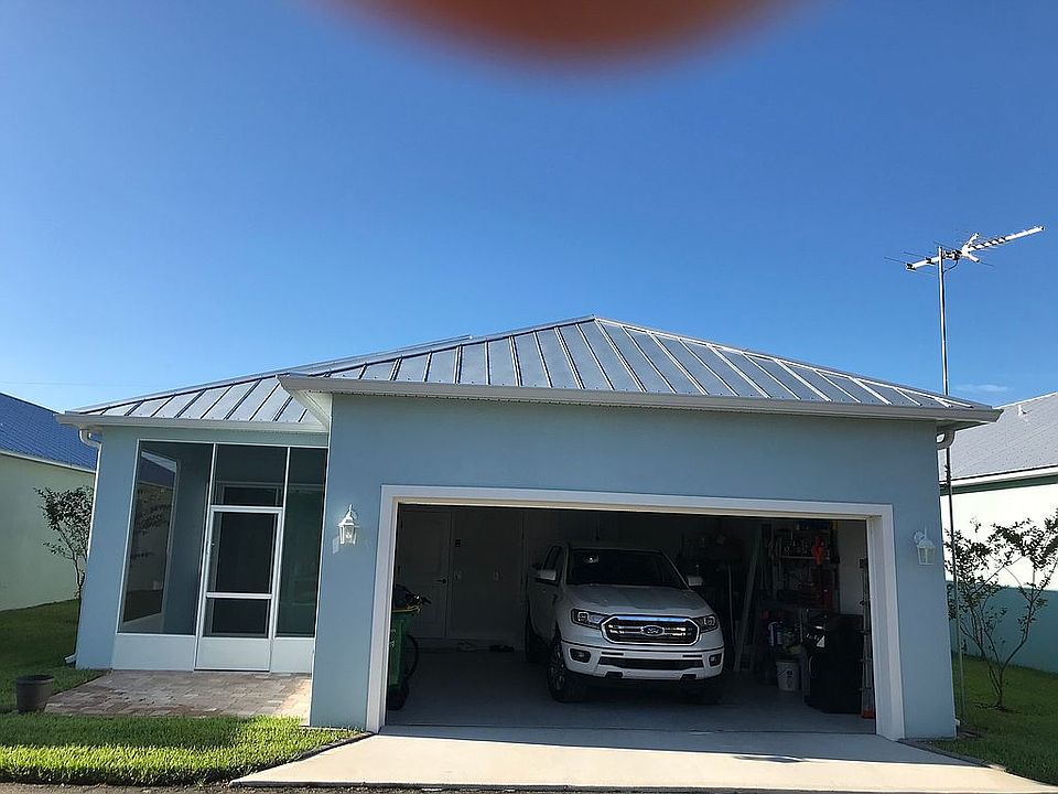 2nd image of 528 Lorelei Ave