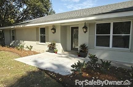 Exterior Front
						:
						Welcome! This better-than-new home could be yours!