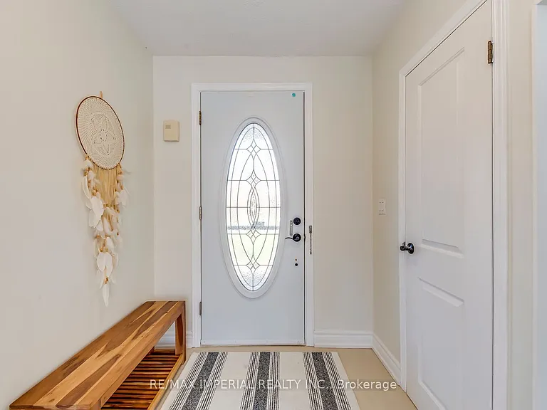 2048 Devon Rd — Photo 5