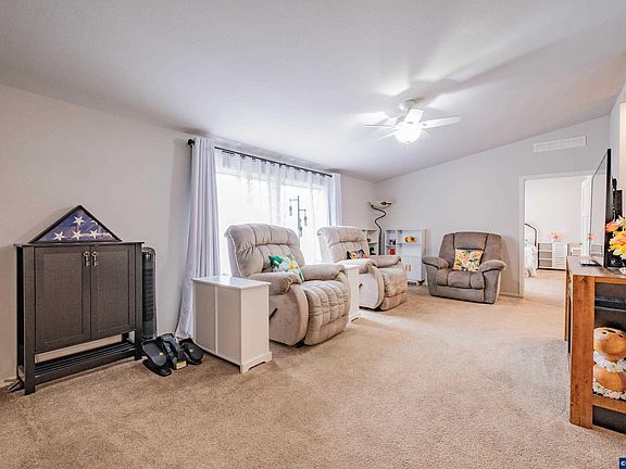 4th image of 200 Market St #219