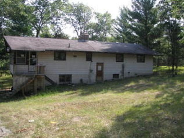 2nd image of 2853 Monument Rd