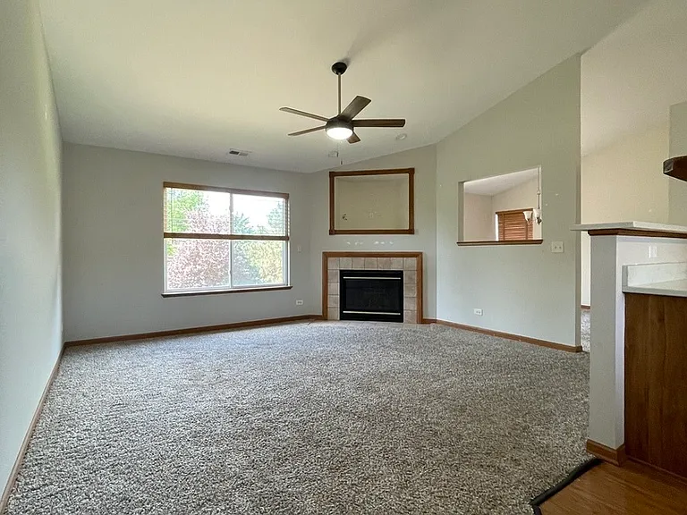 3609 Roanoke Ave — Photo 4