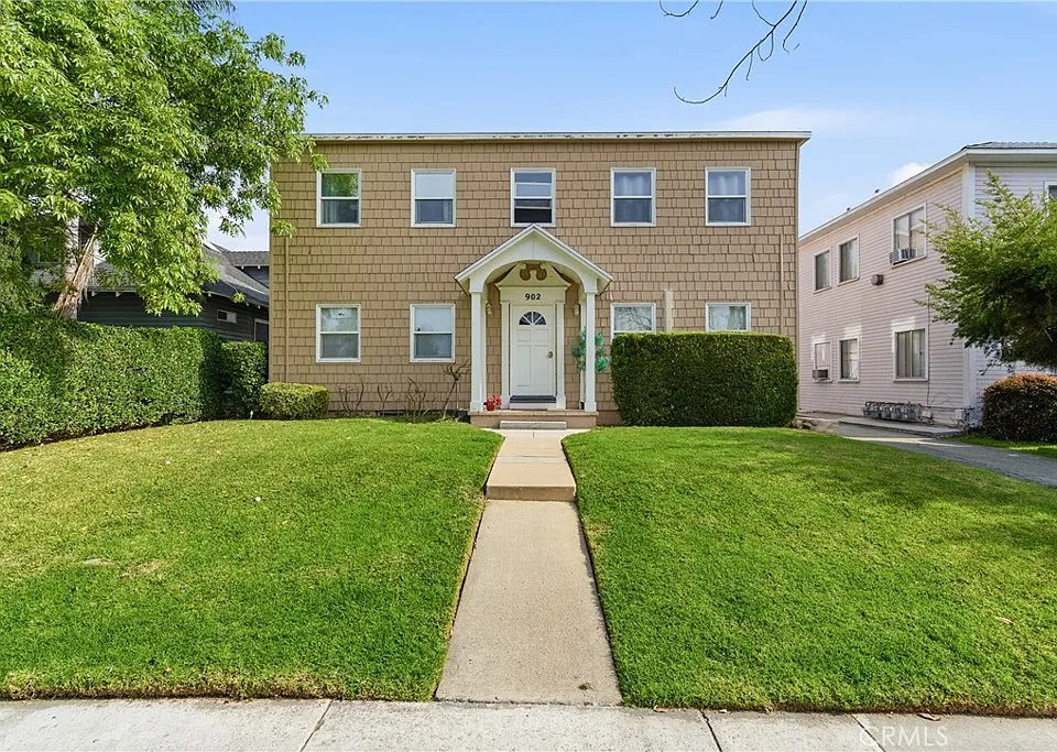 902 S Marengo Ave #3