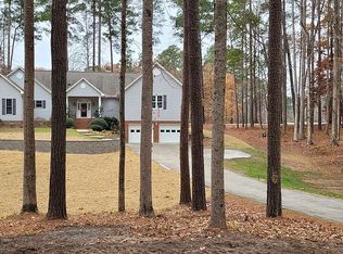 902 Potomac Dr, Chocowinity, NC 27817