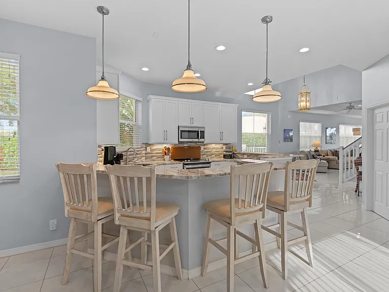 2104 Country Golf Dr — Photo 3