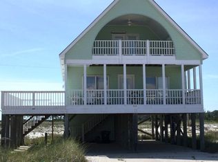 525 Privateer Ct, Gulf Shores, AL 36542