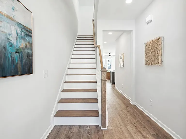 Green Fern Dr — Photo 3