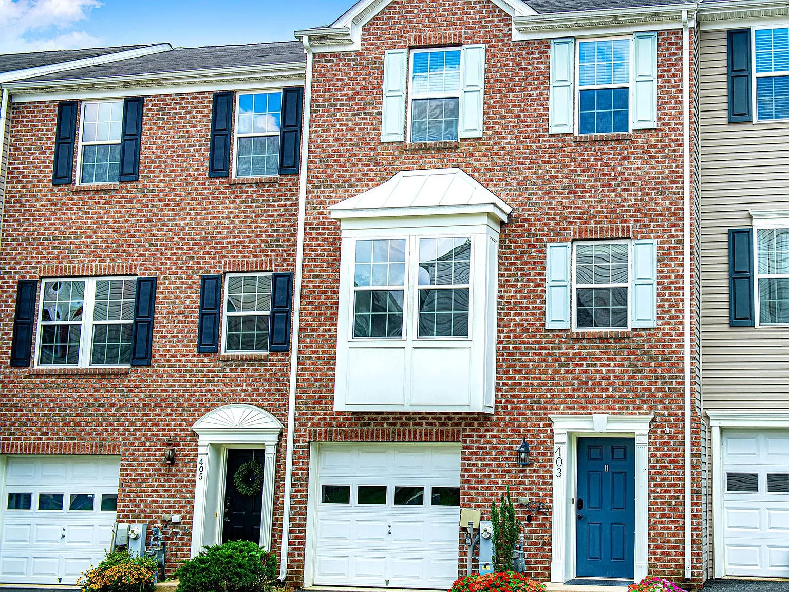 3 bed, 2.5 bath, 1536 sqft, $2,800 — Photo 1