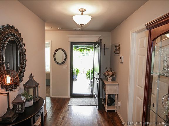 4th image of 8466 Dunnwood Rd