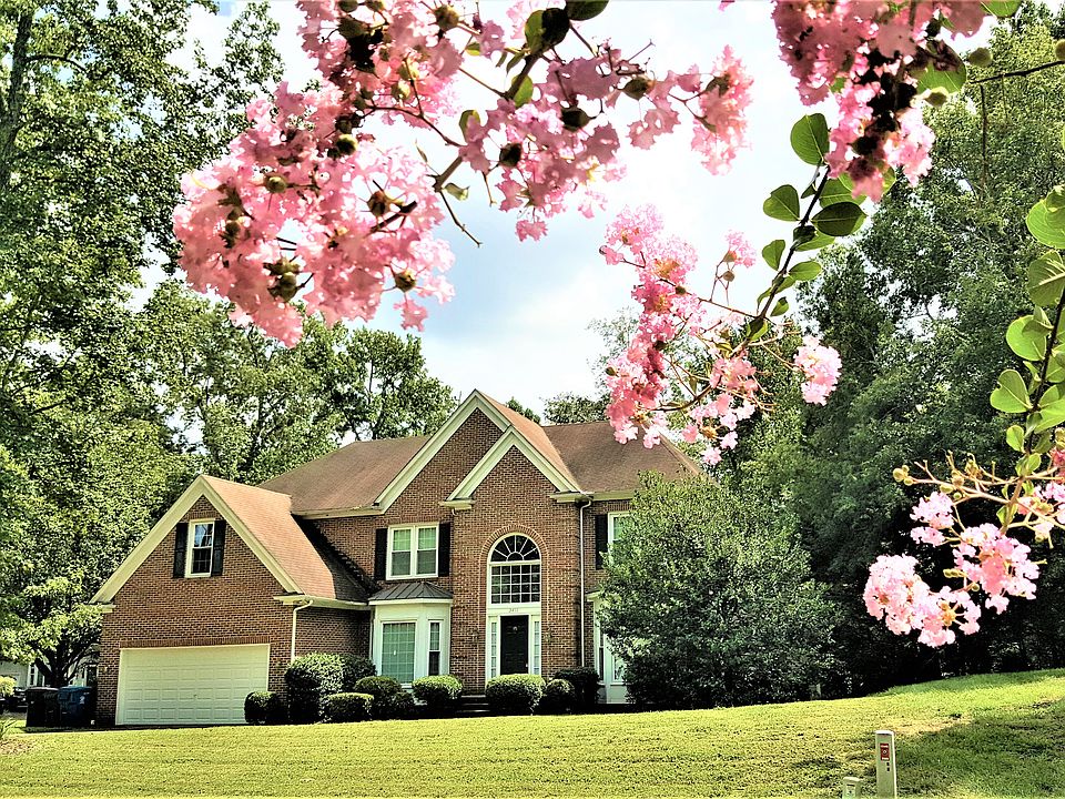 1st image of 3411 Cottonwood Dr