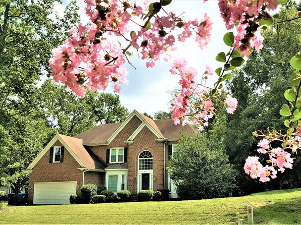 3411 Cottonwood Dr