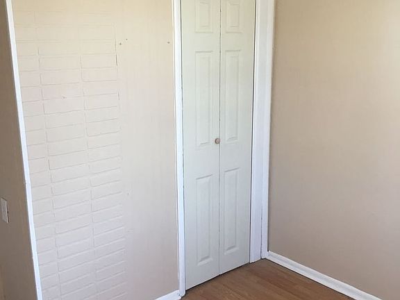 5th image of 2028 E Elkhart St