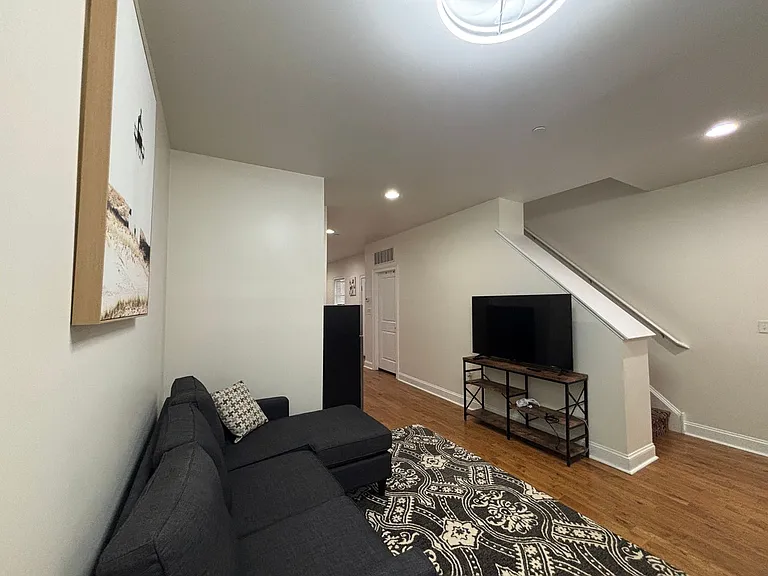 4080 Spring Garden St #B-R-2 — Photo 5