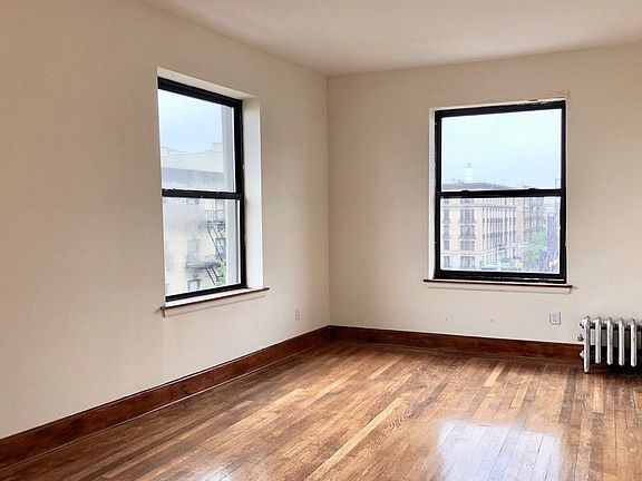 3rd image of 2 Magaw Pl APT 52A