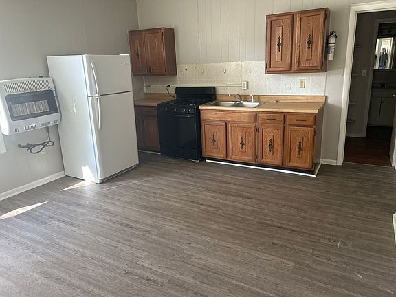 5th image of 301-303 2nd St #2