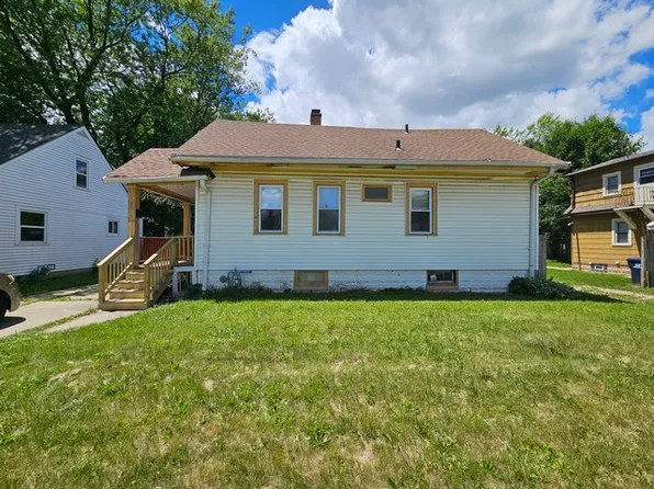 5915 N 38th St, Milwaukee, WI 53209