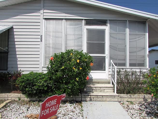 1st image of 505 Cary Ln