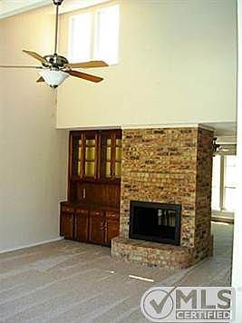 4th image of 2055 Oakbluff Dr