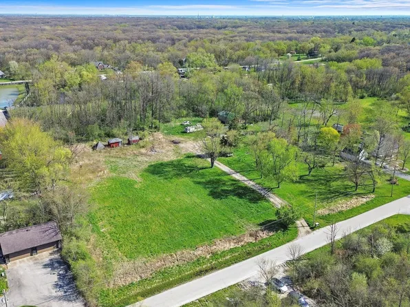 2326 W Wolpers Rd, Park Forest, IL 60466