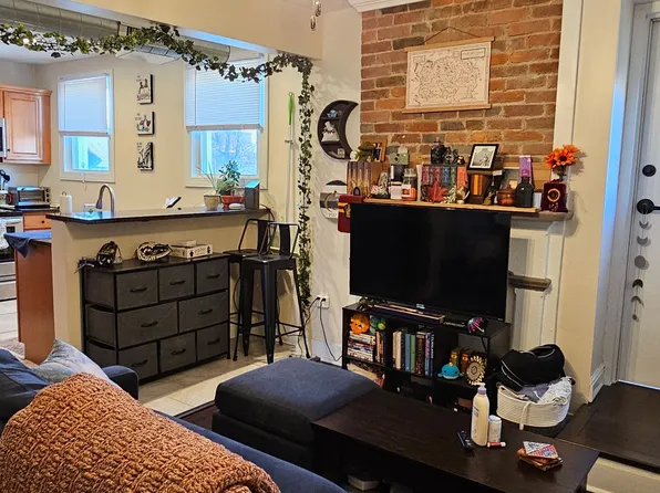 1207 Reddour Street, 1207 Reddour St APT 3B, Pittsburgh, PA 15212