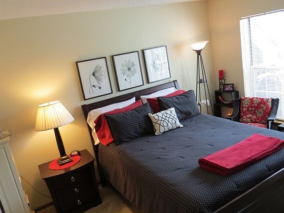 3rd image of 6135 Chasewood Pkwy APT 226