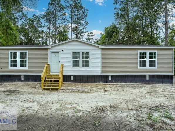 3033 Mineral Springs Rd, Waynesville, GA 31566