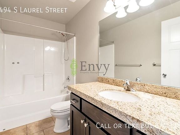 5th image of 2494 S Laurel St