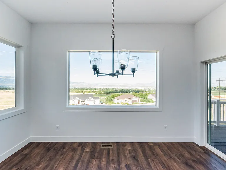 2413 N 2300 E — Photo 10