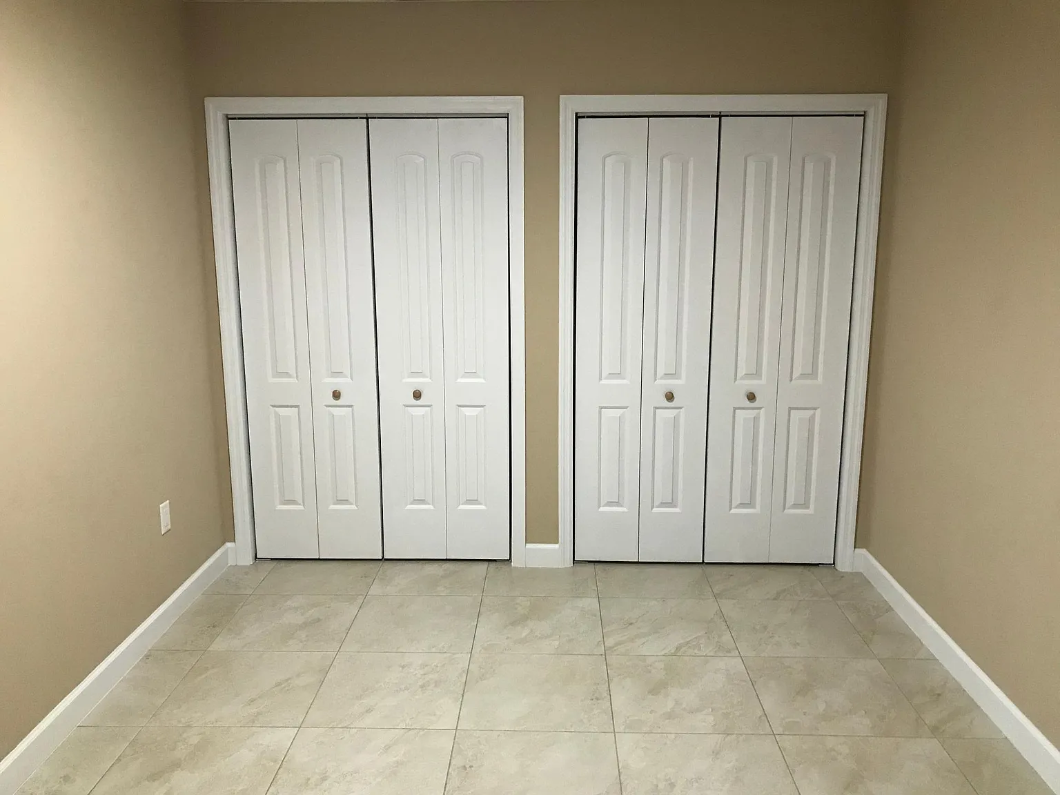 2 bed, 900 sqft, $2,600 — Photo 4
