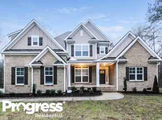 566 Sand Trap Dr, York, SC 29745
