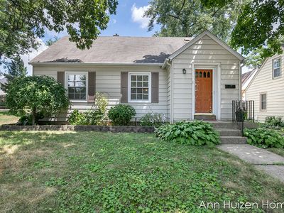 1636 Rossman Ave SE, Grand Rapids, MI, 49507