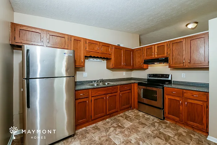 3536 Valley Lake Dr — Photo 4