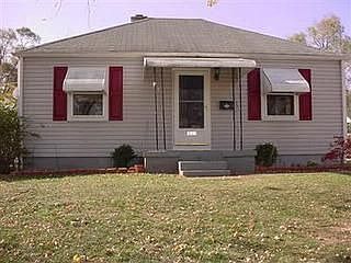 1st image of 1627 Russet Ave