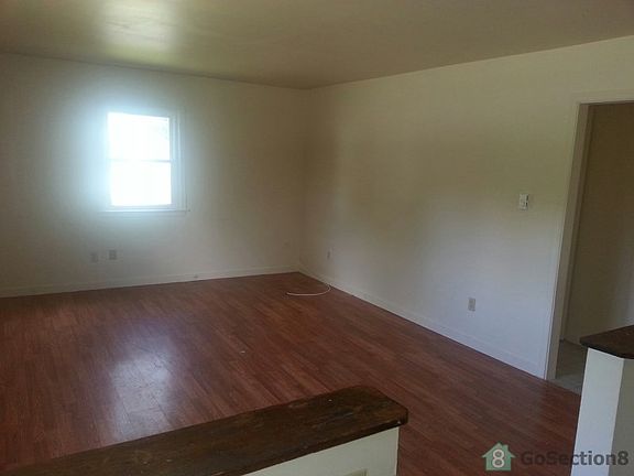 3rd image of 2514 Buford Ave