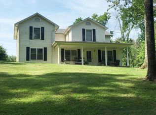 264 Stump Hollow Rd SE, Lancaster, OH 43130