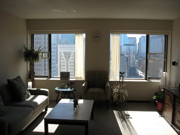 19 1st St S #B2601, Minneapolis, MN 55401