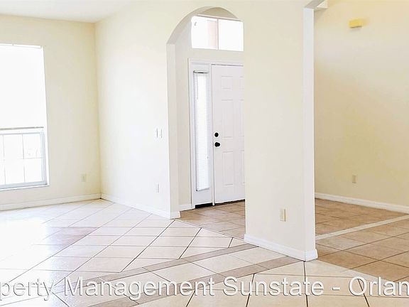 3rd image of 2577 Volta Cir