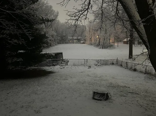 16974 Douglas Rd, Mishawaka, IN 46545