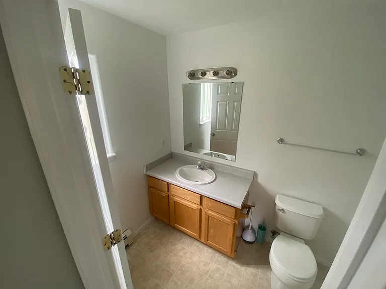 1158 E Carolina Ave #4 — Photo 7