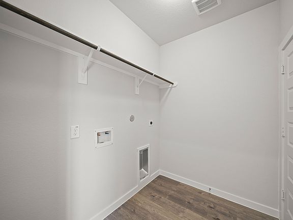 4th image of 40423 Gerygone Ln