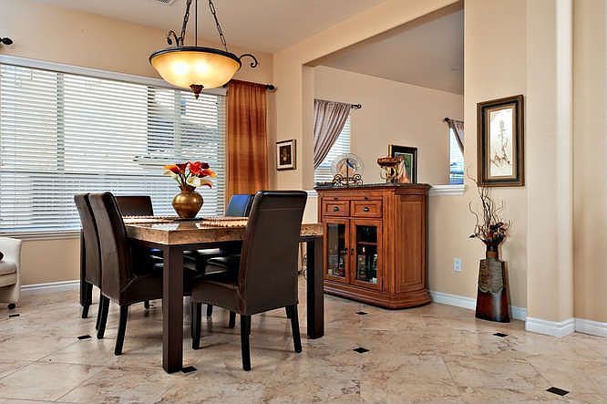 1st image of 976 Camino Del Arroyo Dr