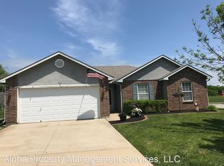 1013 Quincy Dr, Warrensburg, MO 64093