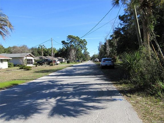 3rd image of 9724 W Pimpernel Ln