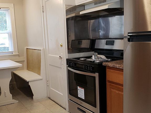 4th image of 5016 Drew Ave S