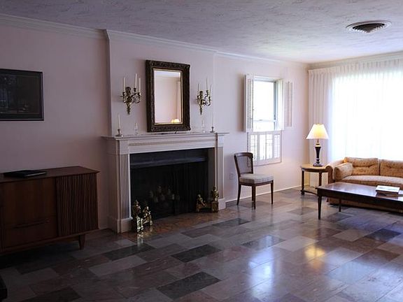 3rd image of 6104 2nd St S