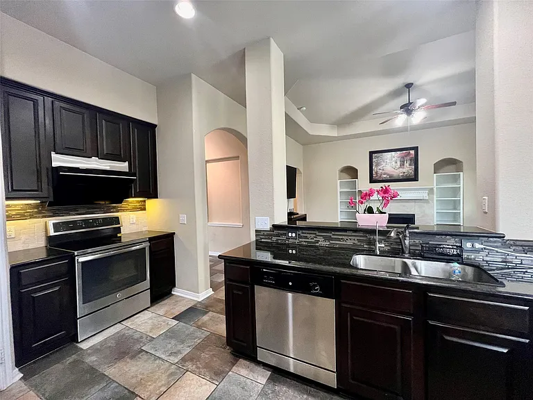 3443 Tuscania Ln — Photo 9