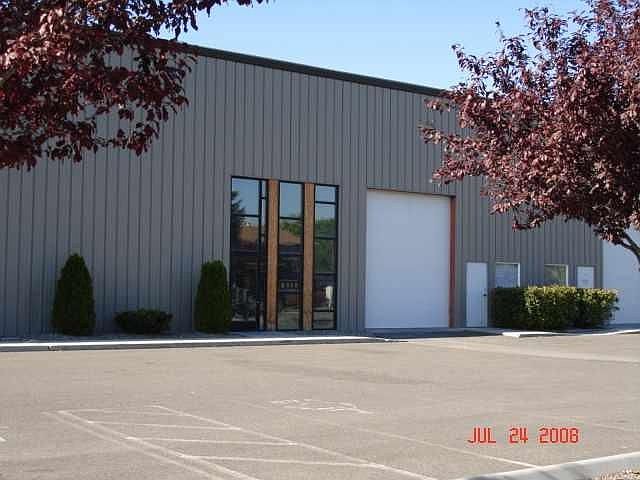 2nd image of 6818 W Kennewick Ave #C