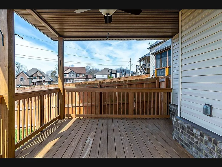 947 Smoots Dr — Photo 9