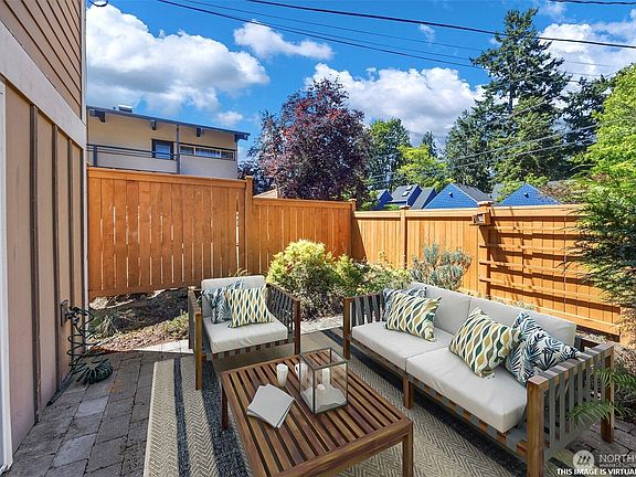 5th image of 9130 45th Avenue SW #B