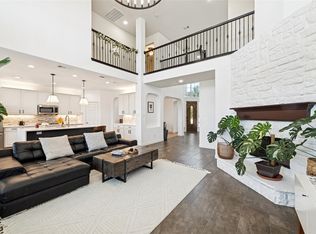 10249 Candlewyck St, Fort Worth, TX 76244